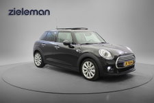 MINI Cooper - 1.5 Chili Serious Business - Panorama, Cruise, Clima, Stoelverw. Half Leer