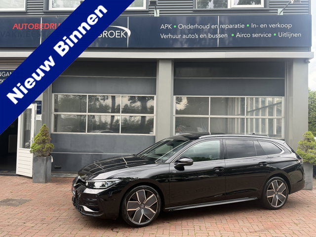 Volkswagen Passat - Variant 1.5 eHybrid R-Line Edition | SoH 100% | 272pk | Pano | IQ.Light | ACC | Ergo active + massage
