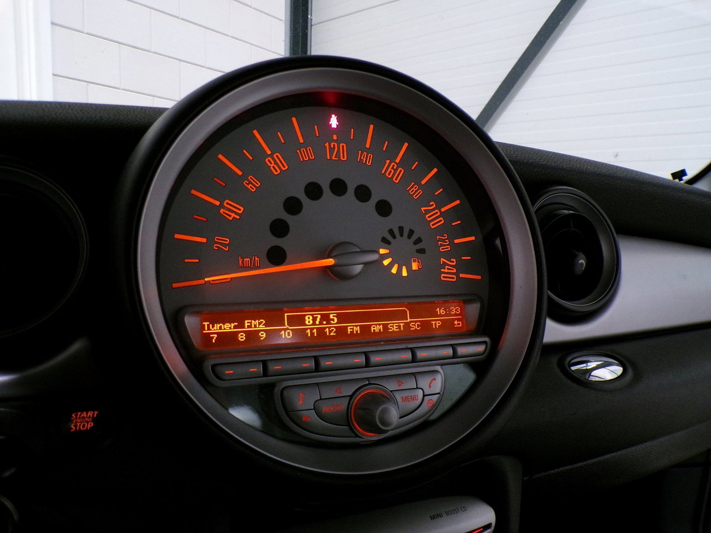 MINI 1.6 Cooper Chili "Origineel NL!" Black Edition Airco Leer 16"Velgen Elektrische ramen I Nationale Auto Pas