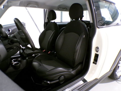 MINI 1.6 Cooper Chili "Origineel NL!" Black Edition Airco Leer 16"Velgen Elektrische ramen I Nationale Auto Pas