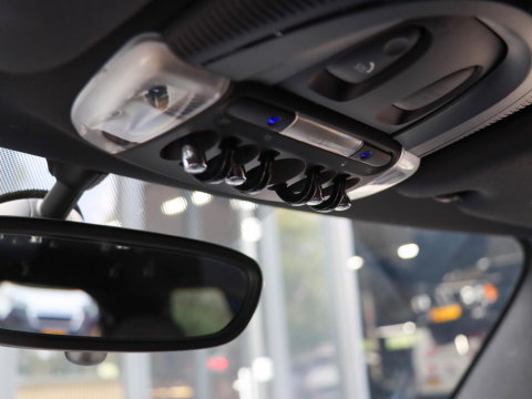 MINI 3-deurs 1.5 Cooper Automaat 136pk Harman Kardon Navigatie LED Dealeronderhouden