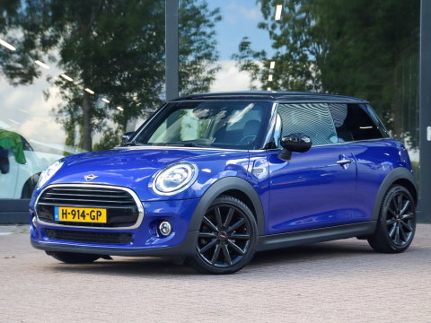 MINI 3-deurs 1.5 Cooper Automaat 136pk Harman Kardon Navigatie LED Dealeronderhouden