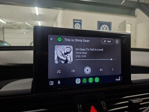 Audi A6 Avant 1.8 TFSI ultra Premium Edition S-Line "Automaat" Apple-Carplay Matrix-LED Trekhaak Leer Stoelverwarming 20" Velgen