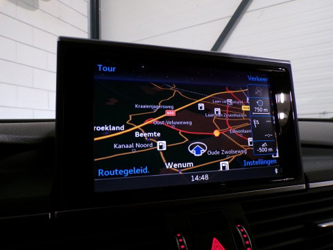 Audi A6 Avant 1.8 TFSI ultra Premium Edition S-Line "Automaat" Apple-Carplay Matrix-LED Trekhaak Leer Stoelverwarming 20" Velgen