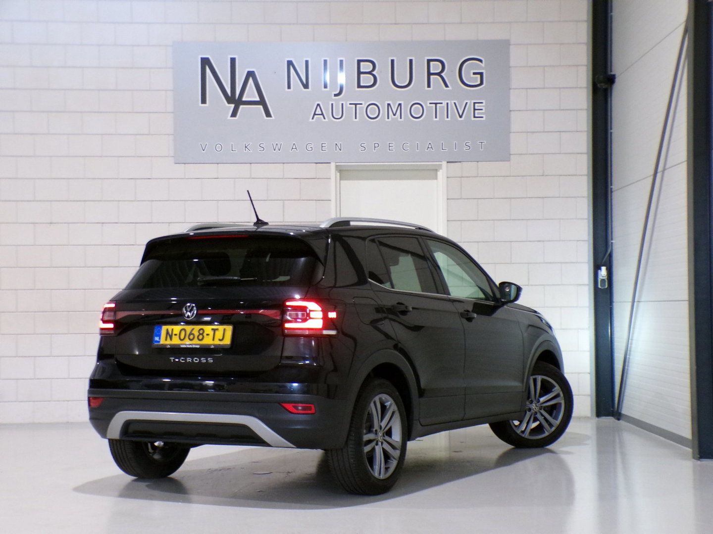 Volkswagen T-Cross 1.0 TSI Style "Automaat" Full-LED Apple-carplay Stoelverwarming Virtual Parkeersensoren Adaptive-cruise Navi