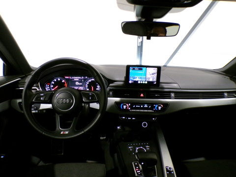 Audi A4 Avant 1.4 TFSI S-Line Edition "Origineel NL!" Automaat! Trekhaak-wegklapbaar Apple-Carplay Full-LED Leer Parkeersensoren