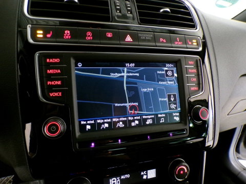 Volkswagen Polo 1.4 TSI BlueGT "Origineel NL!" Automaat! Apple-carplay Stoelverwarming Xenon-LED Camera Adaptive-cruise Sport-ond.