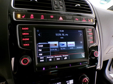 Volkswagen Polo 1.4 TSI BlueGT "Origineel NL!" Automaat! Apple-carplay Stoelverwarming Xenon-LED Camera Adaptive-cruise Sport-ond.