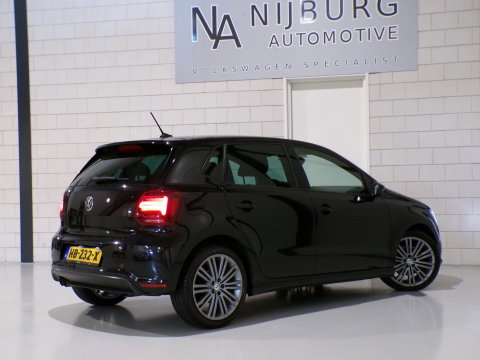 Volkswagen Polo 1.4 TSI BlueGT "Origineel NL!" Automaat! Apple-carplay Stoelverwarming Xenon-LED Camera Adaptive-cruise Sport-ond.