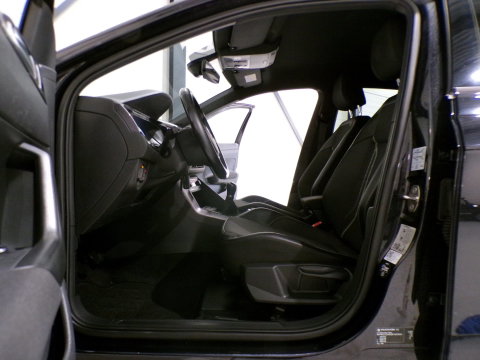 Volkswagen Polo 1.0 TSI R-Line "Origineel NL!" Draadloze-Carplay Adaptive-Cruise Climatronic DAB+ Sportstoelen Navigatie Bluetooth