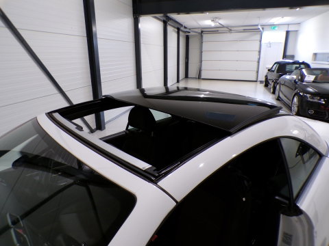 Volkswagen Eos 1.4 TSI Highline 122PK "Origineel NL!" Navigatie Bluetooth Garantie Parkeersensoren Panoramadak Multi-stuur