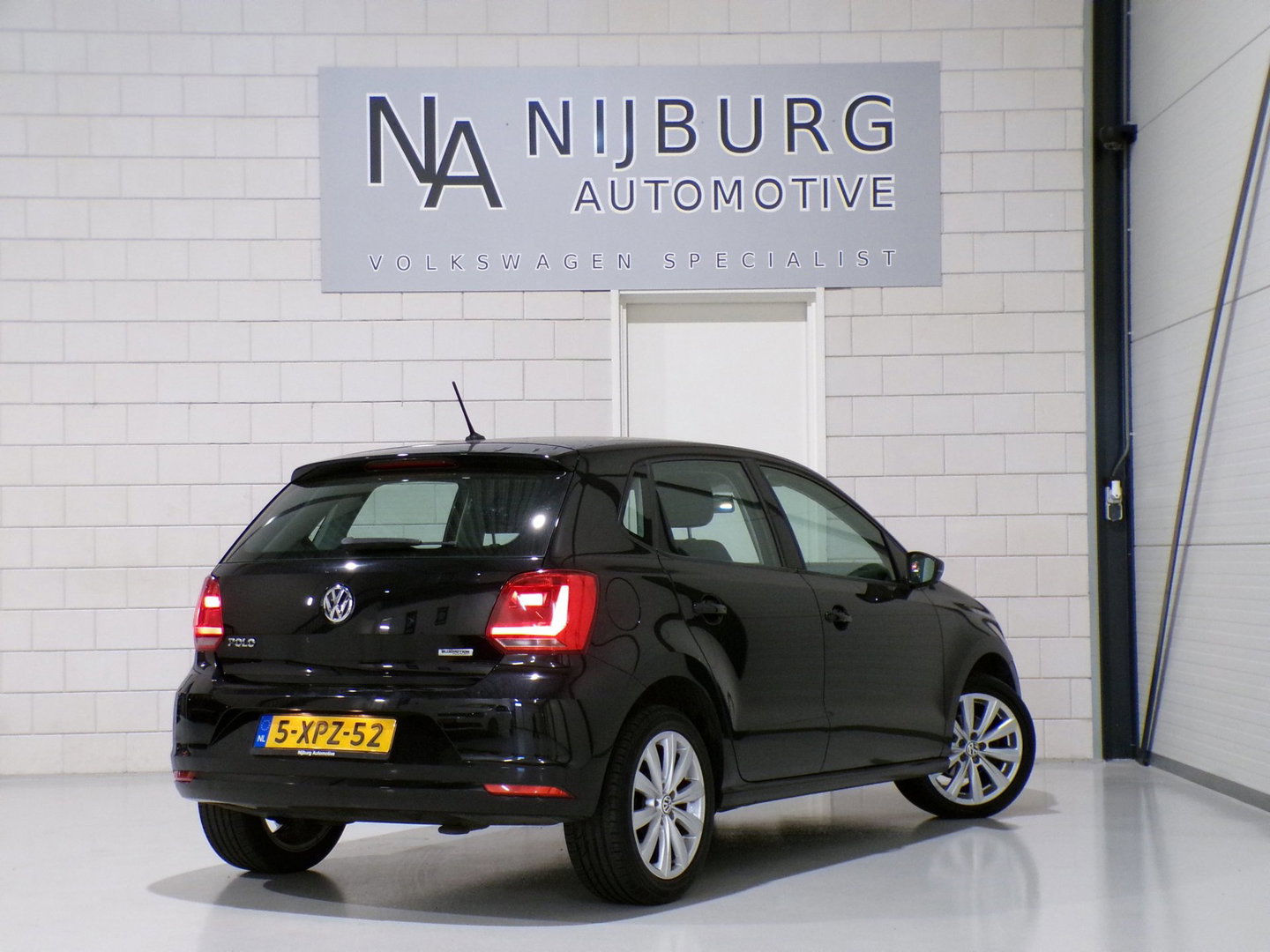 Volkswagen Polo 1.0 75PK Comfortline "Origineel NL!" 1e eigenaar! Apple-carplay Camera Android-auto Bluetooth Navigatie Garantie