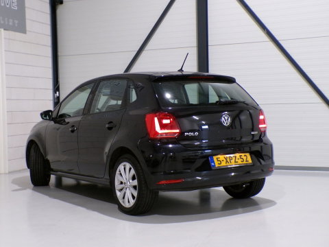 Volkswagen Polo 1.0 75PK Comfortline "Origineel NL!" 1e eigenaar! Apple-carplay Camera Android-auto Bluetooth Navigatie Garantie