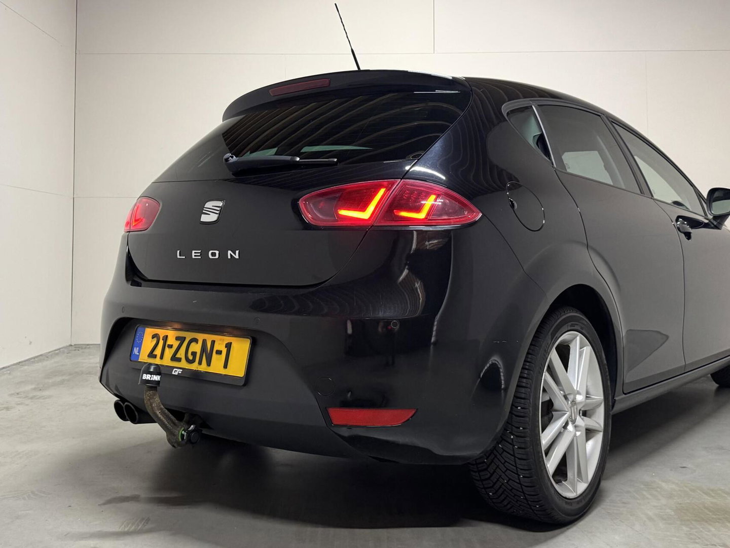 SEAT Leon 1.8 TFSI FR Navi Clima Cruise Trekh. NAP