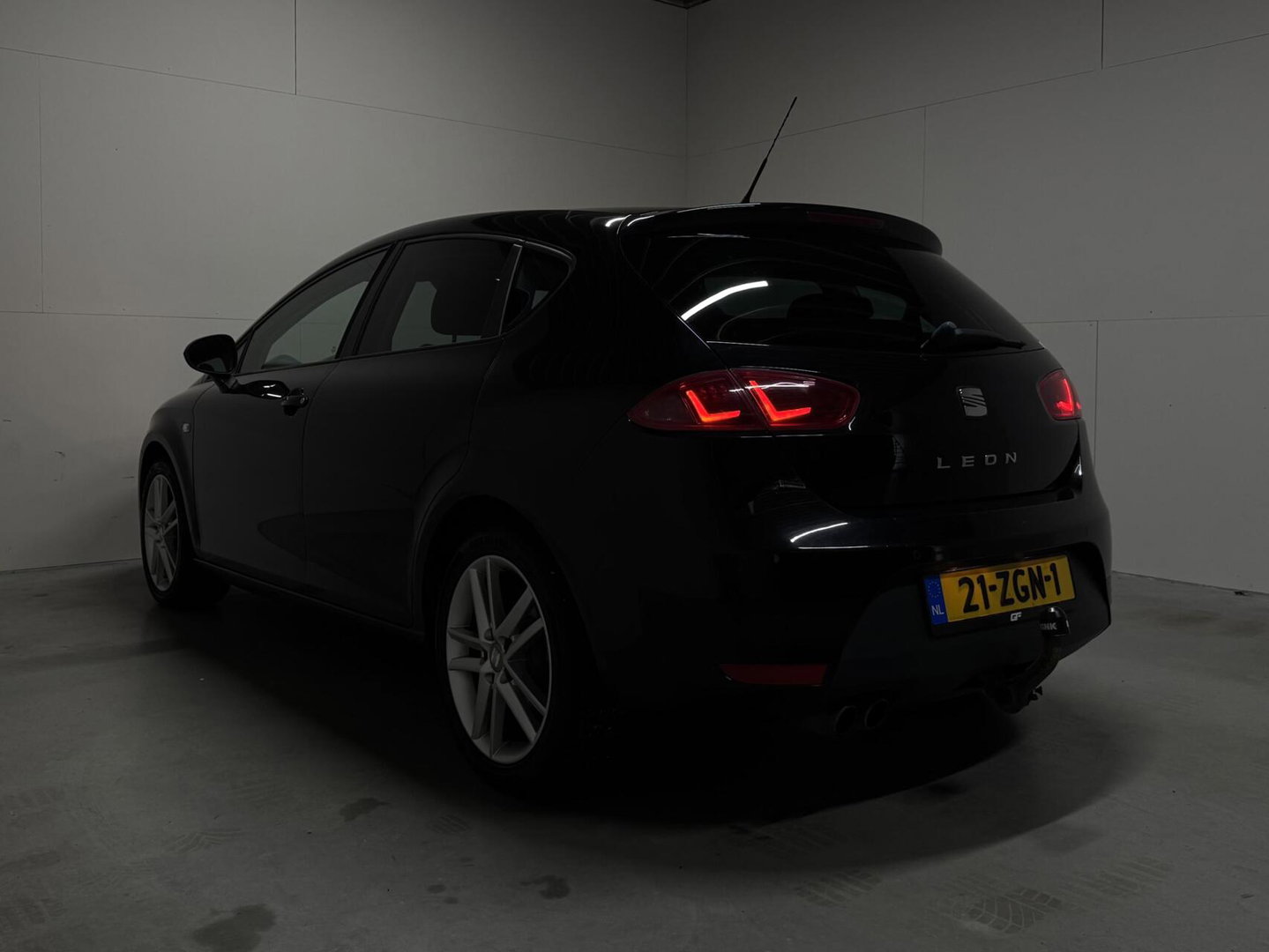 SEAT Leon 1.8 TFSI FR Navi Clima Cruise Trekh. NAP