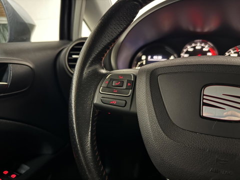 SEAT Leon 1.8 TFSI FR Navi Clima Cruise Trekh. NAP