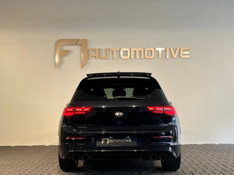 Volkswagen Golf 2.0 TSI R 4M 20Jahre Performance Pano|Akrapovic