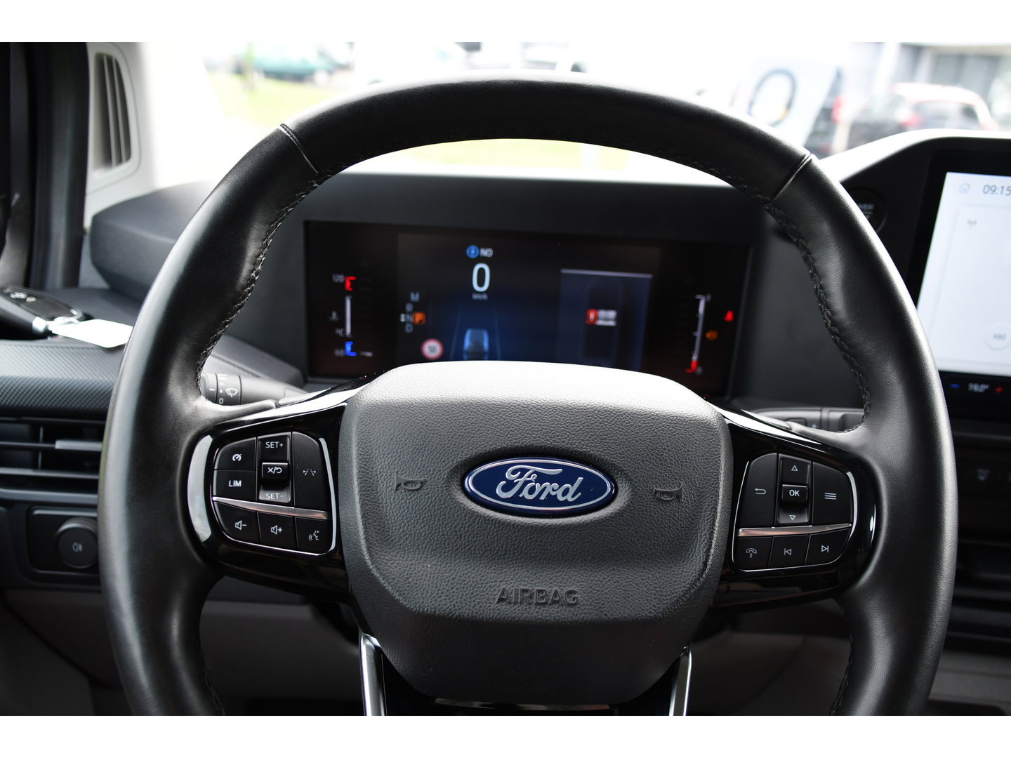 Ford Transit Custom 320 2.0 TDCI L1H1 Trail AWD 4x4 Camera, Cruise, Carplay, B&O, 170pk, LED, Stuurverwarming, Leder, Stoelverwarming, Automaat, Sensoren, Uniek!