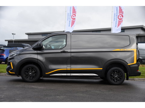 Ford Transit Custom 320 2.0 TDCI L1H1 Trail AWD 4x4 Camera, Cruise, Carplay, B&O, 170pk, LED, Stuurverwarming, Leder, Stoelverwarming, Automaat, Sensoren, Uniek!