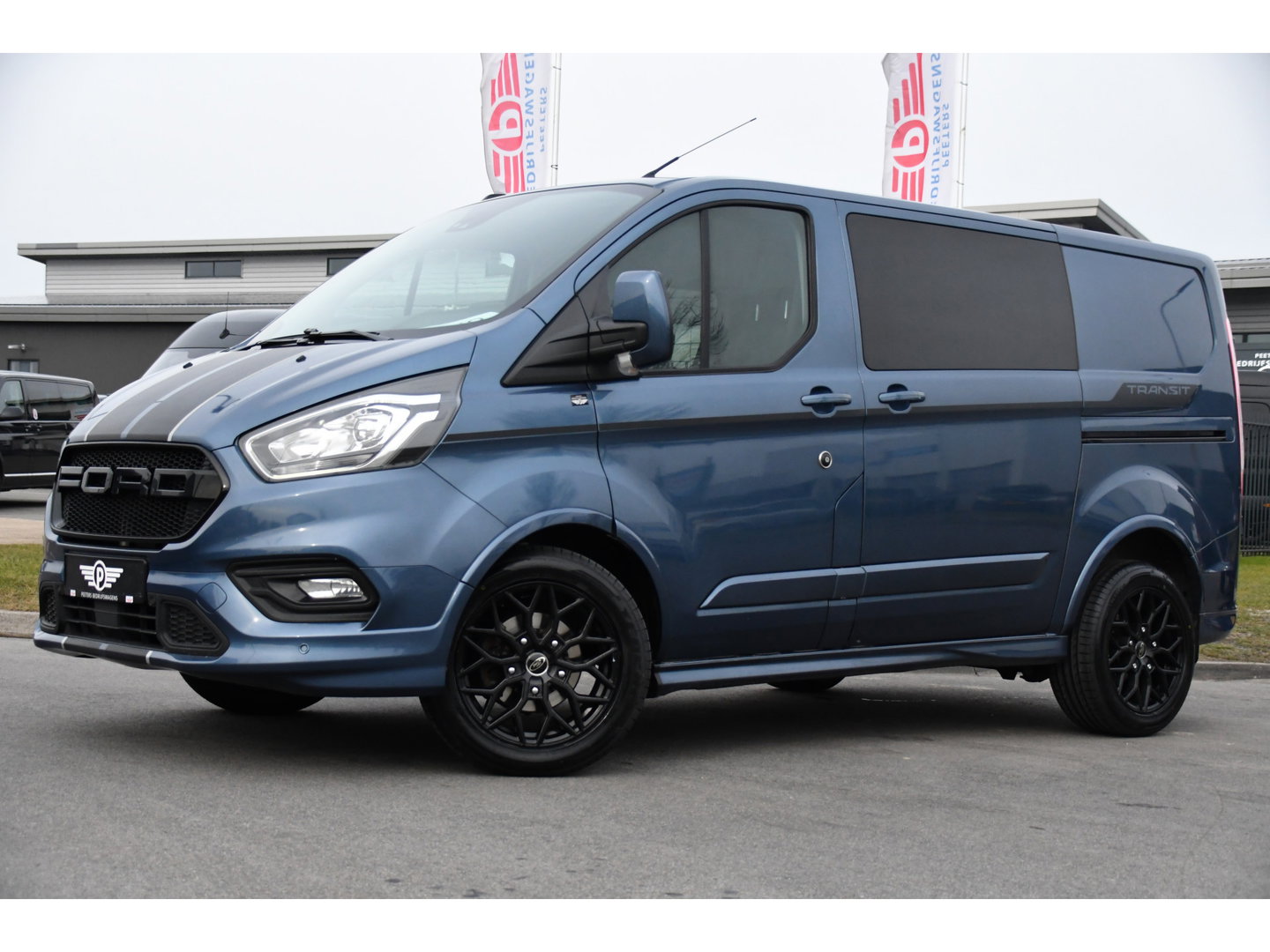 Ford Transit Custom 320 2.0 TDCI L1H1 Sport DC Camera, Cruise, Carplay, 170pk, 2 x Schuifdeur, Automaat, LED, Leder, Stoelverwarming, Uniek!