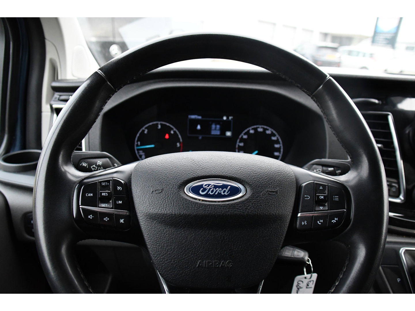 Ford Transit Custom 320 2.0 TDCI L1H1 Sport DC Camera, Cruise, Carplay, 170pk, 2 x Schuifdeur, Automaat, LED, Leder, Stoelverwarming, Uniek!