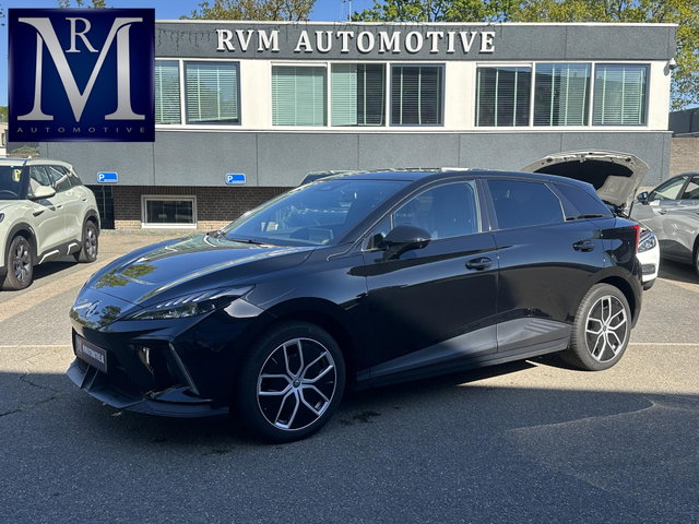 MG MG4 - Electric Luxury 64 kWh FABR. GARANTIE t/m 02-2031/150.000KM| SOH 96% | DEALER ONDERHOUDEN | RIJKLAARPRIJS
