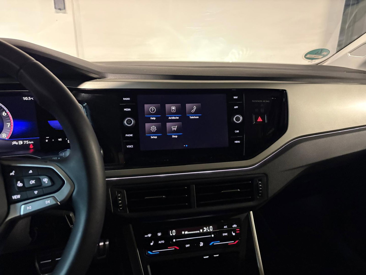Volkswagen Polo 1.0 TSI Polo ACC PDC CARPLAY