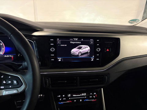 Volkswagen Polo 1.0 TSI Polo ACC PDC CARPLAY