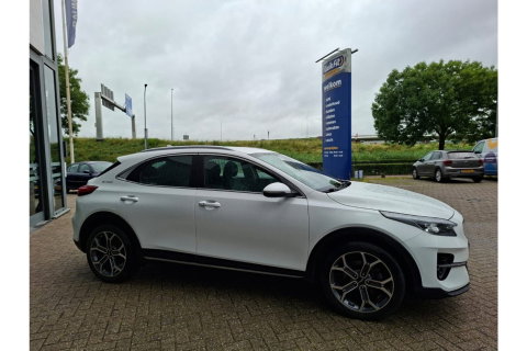 Kia Xceed 1.6 GDI PHEV EX.LINE AUTOMAAT NAVI PDC WINTERPACK.