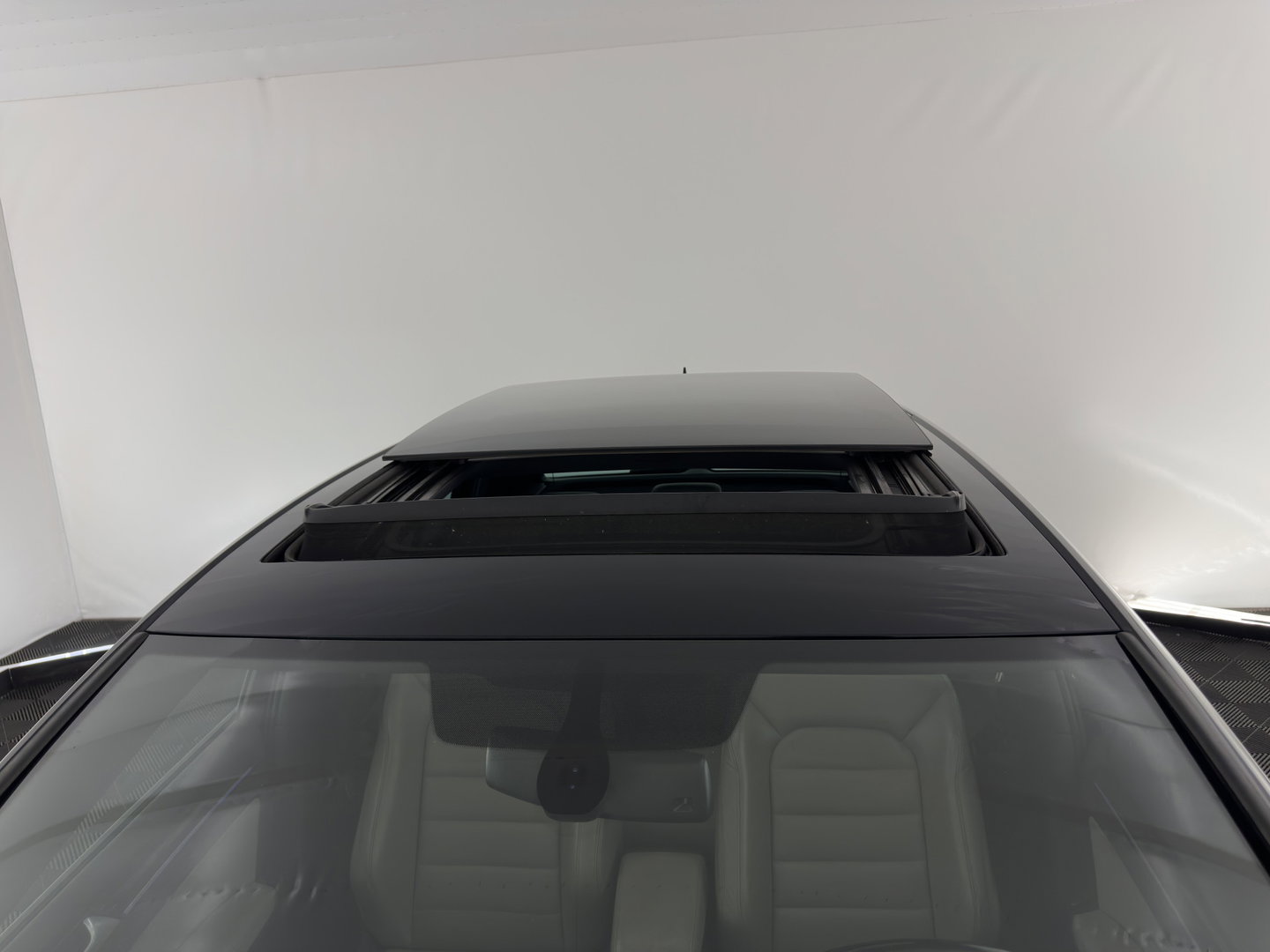 Volkswagen Golf 1.4 TSI GTE Aut. *PANO | LEATHER | FULL-LED | SPORT-SEATS | CAMERA | DAB+ | NAVI-FULLMAP | PRIVACY-GLASS | SHIFT-PADDLES | ECC | PDC | CRUISE | 17''ALU*