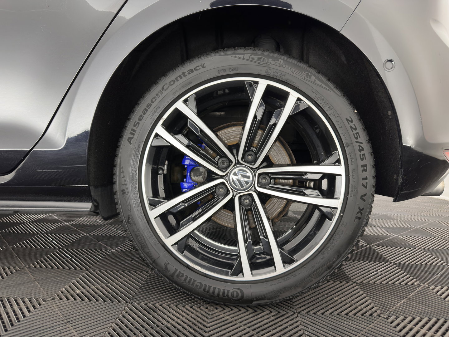 Volkswagen Golf 1.4 TSI GTE Aut. *PANO | LEATHER | FULL-LED | SPORT-SEATS | CAMERA | DAB+ | NAVI-FULLMAP | PRIVACY-GLASS | SHIFT-PADDLES | ECC | PDC | CRUISE | 17''ALU*