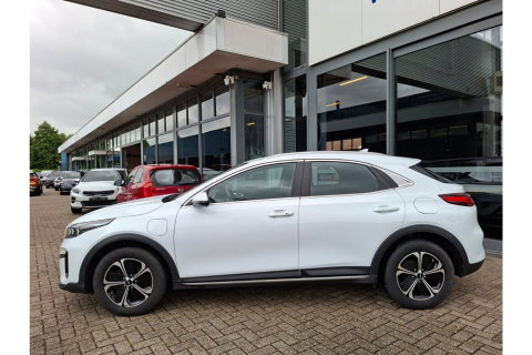 Kia Xceed 1.6 GDI PHEV DYNLINE AIRCO LMV PDC-CAMERA NAVI.