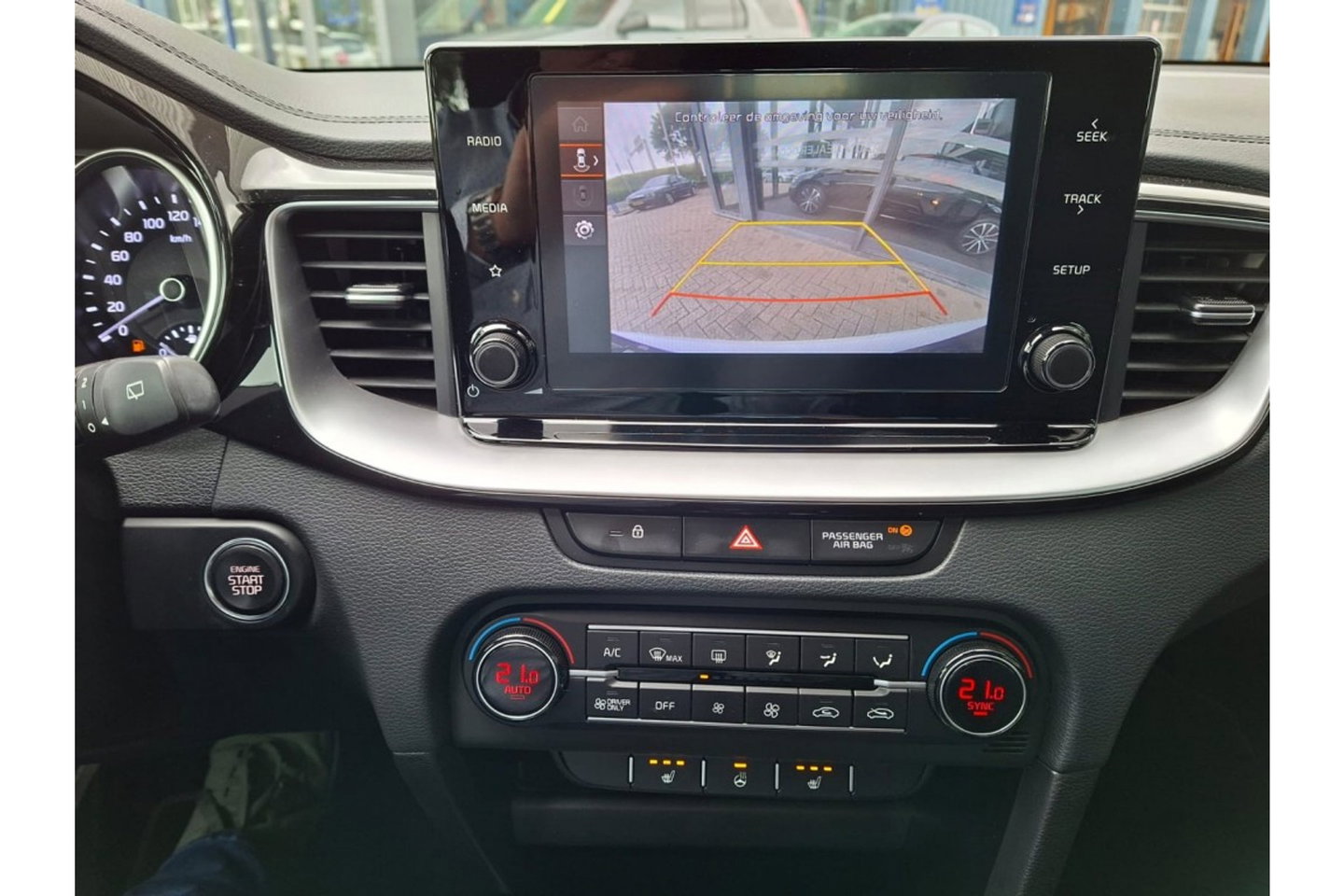 Kia Xceed 1.6 GDI PHEV DYNLINE AIRCO LMV PDC-CAMERA NAVI.