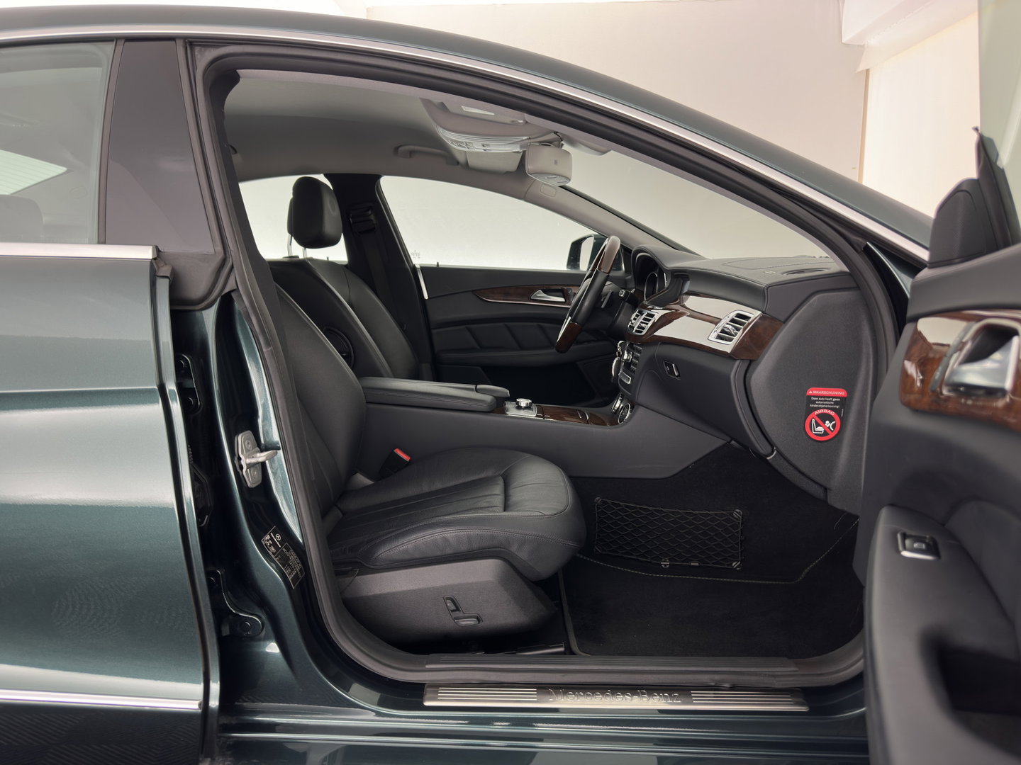 Mercedes-Benz CLS-Klasse 250 CDI Aut. *LEATHER | XENON | NAVI-FULLMAP | COMFORT-SEATS | ECC | PDC | CRUISE | 17''ALU*
