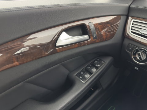 Mercedes-Benz CLS-Klasse 250 CDI Aut. *LEATHER | XENON | NAVI-FULLMAP | COMFORT-SEATS | ECC | PDC | CRUISE | 17''ALU*