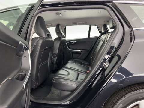 Volvo V60 2.4 D6 AWD Plug-In Hybrid Summum Aut. *LEATHER | XENON | HEATED-COMFORTSEATS | NAVI-FULLMAP | ECC | PDC | CRUISE | 17''ALU | TOWBAR*