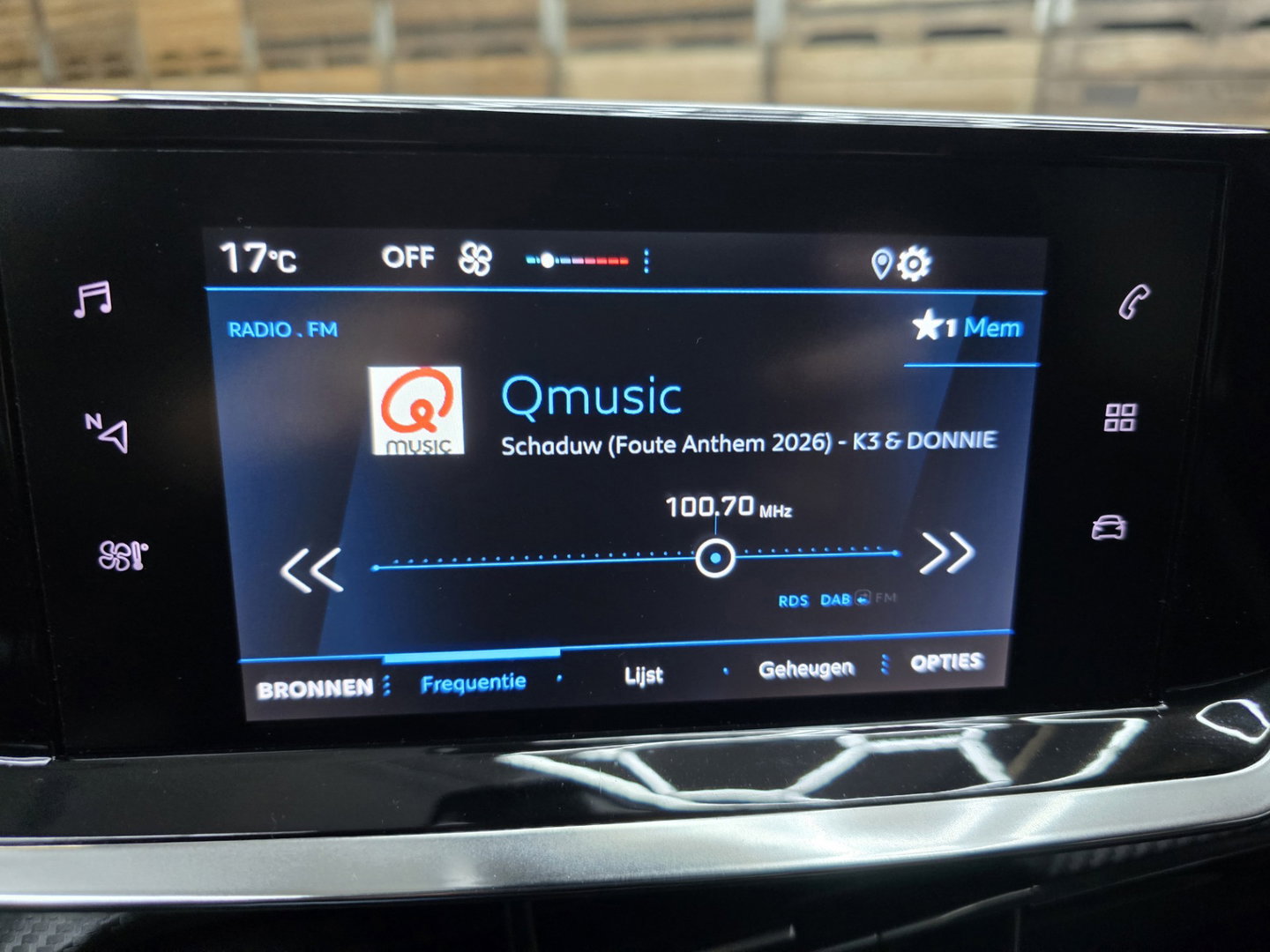 Peugeot 208 1.2 PureTech Active Pack Carplay Cruise Airconditioning LM
