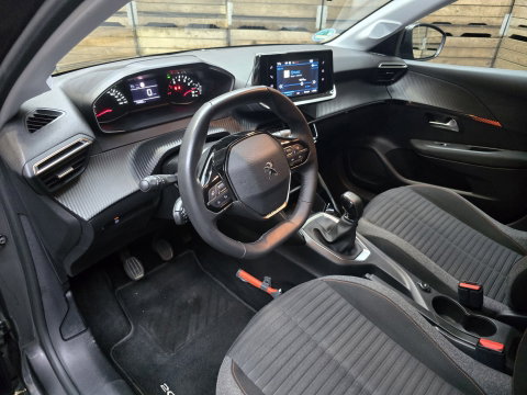 Peugeot 208 1.2 PureTech Active Pack Carplay Cruise Airconditioning LM
