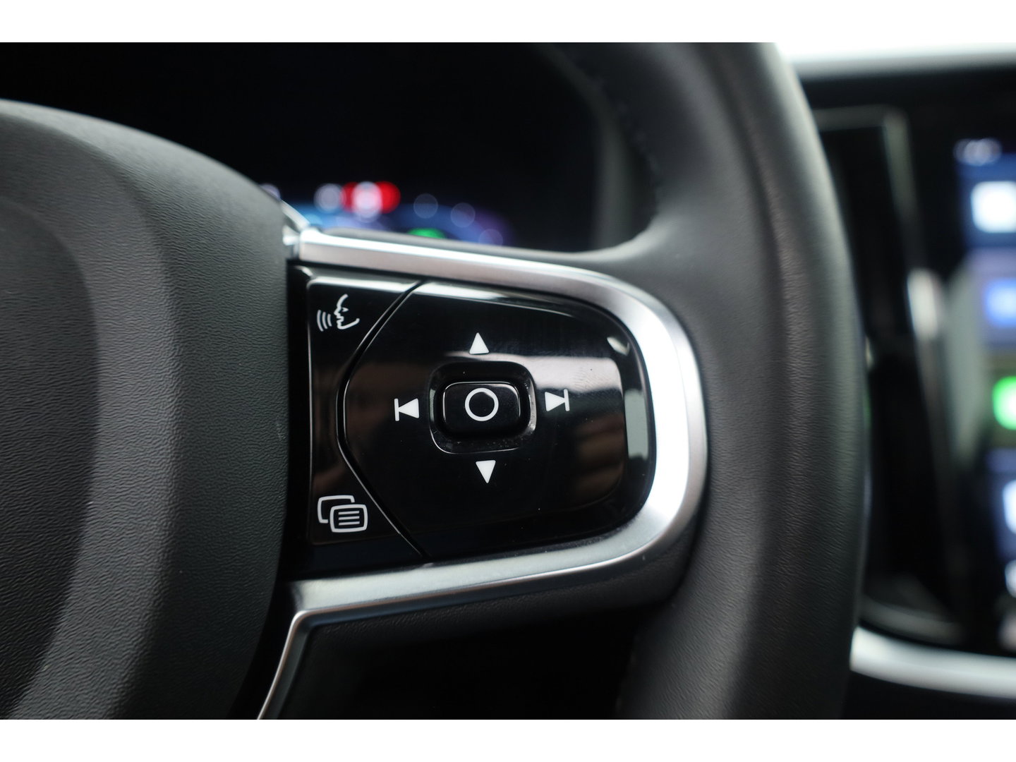 Volvo V60 2.0 T8 Plug-in hybrid AWD Polestar Engineered | SOH 99% | Öhlins | Elek. Trekhaak | Pano | Harman Kardon | HUD | Stoel-Stuurverw. |