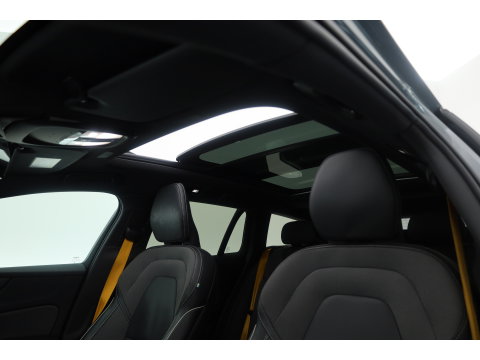 Volvo V60 2.0 T8 Plug-in hybrid AWD Polestar Engineered | SOH 99% | Öhlins | Elek. Trekhaak | Pano | Harman Kardon | HUD | Stoel-Stuurverw. |