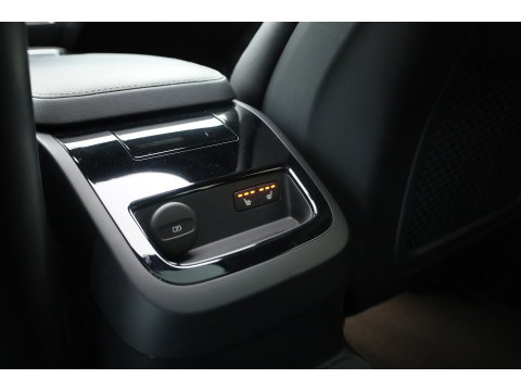 Volvo V60 2.0 T8 Plug-in hybrid AWD Polestar Engineered | SOH 99% | Öhlins | Elek. Trekhaak | Pano | Harman Kardon | HUD | Stoel-Stuurverw. |