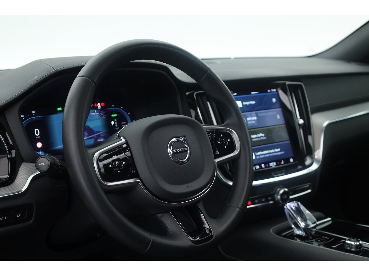 Volvo V60 2.0 T8 Plug-in hybrid AWD Polestar Engineered | SOH 99% | Öhlins | Elek. Trekhaak | Pano | Harman Kardon | HUD | Stoel-Stuurverw. |