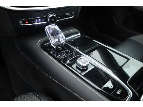 Volvo V60 2.0 T8 Plug-in hybrid AWD Polestar Engineered | SOH 99% | Öhlins | Elek. Trekhaak | Pano | Harman Kardon | HUD | Stoel-Stuurverw. |