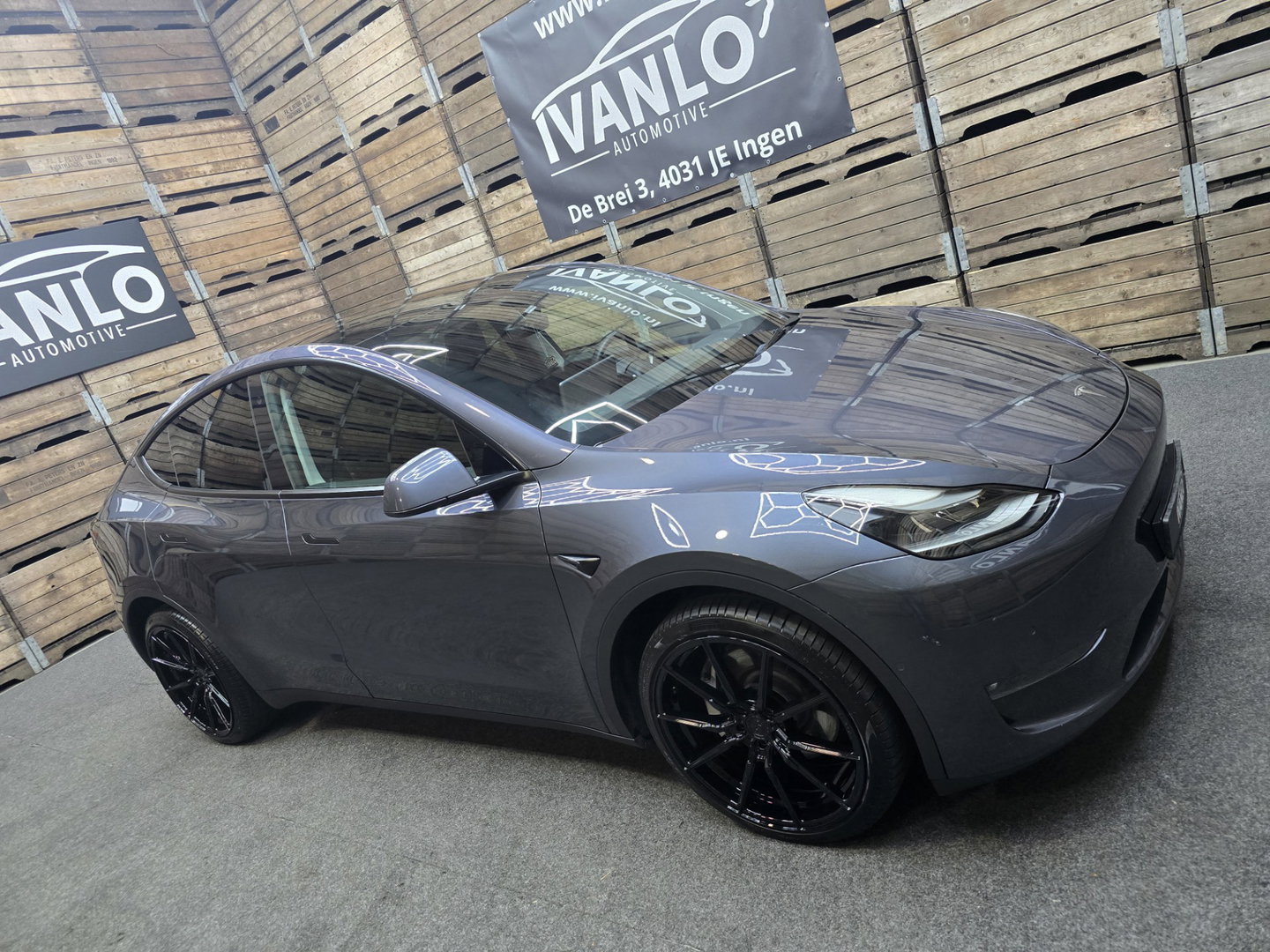 Tesla Model Y Long Range AWD 75 kWh Clima Cruise 360 Leder LED 21"LM 90.4% SOH