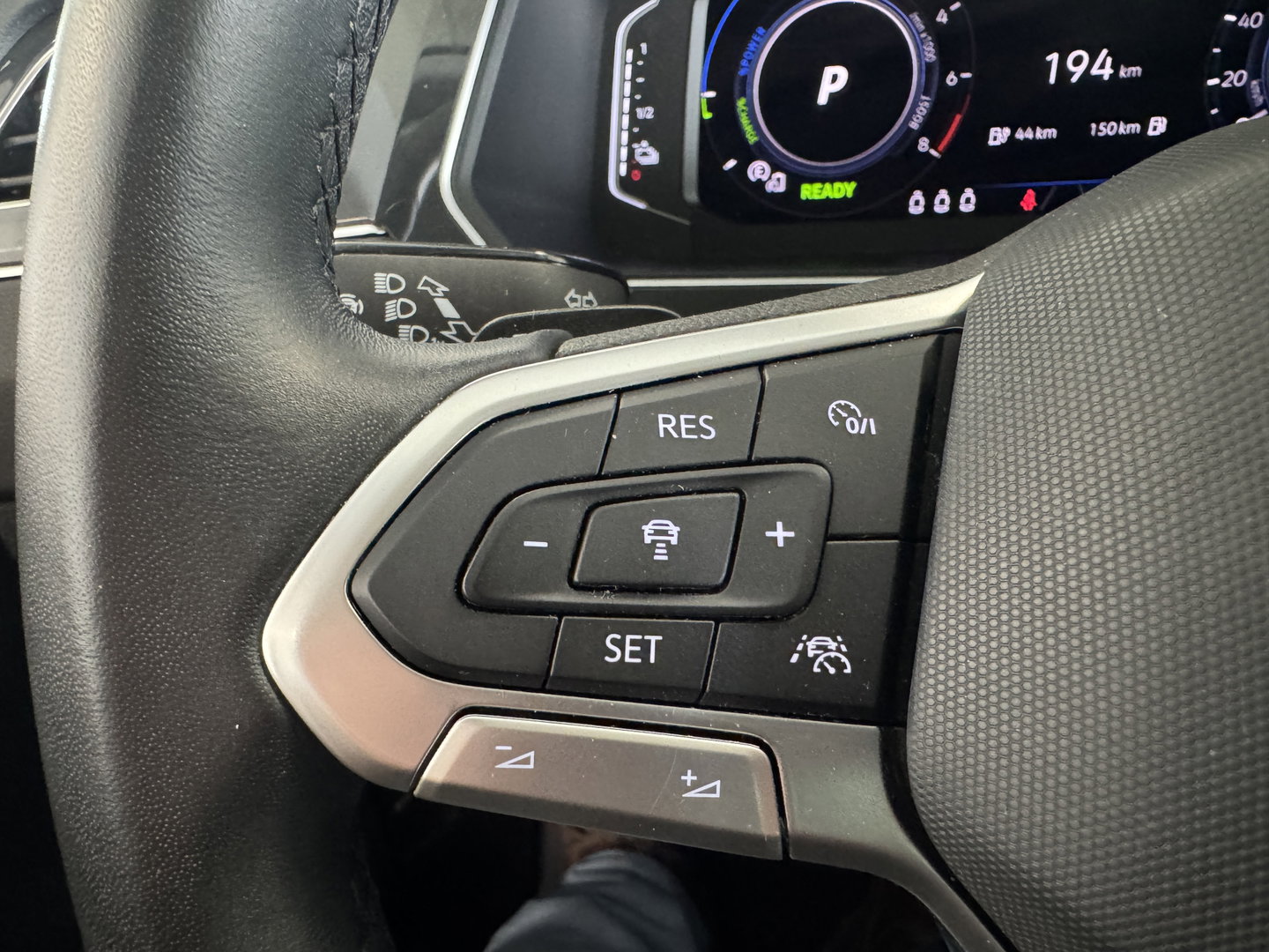 Volkswagen Tiguan 1.4 TSI eHybrid R-Line Business+ soh 100%