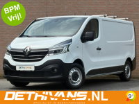 Renault Trafic - 2.0dCi 120PK Lang / Trekhaak / Cruisecontrol / Camera / Euro6