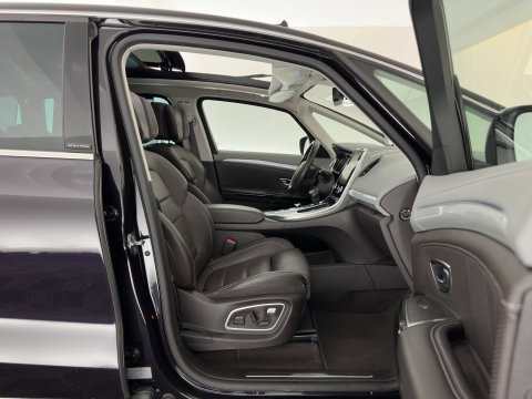 Renault Espace 1.6 dCi Initiale Paris [ 7-Pers. ] Aut. *PANO | LEATHER |  ADAPTIVE-CRUISE | FULL-LED | BLINDSPOT | CAMERA | KEYLESS | HEATED-COMFORTSEATS | PRIVACY-GLASS | ECC | PDC | HEAD-UP | TOWBAR | 19''ALU*