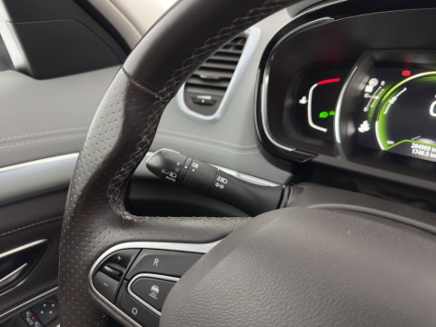 Renault Espace 1.6 dCi Initiale Paris [ 7-Pers. ] Aut. *PANO | LEATHER |  ADAPTIVE-CRUISE | FULL-LED | BLINDSPOT | CAMERA | KEYLESS | HEATED-COMFORTSEATS | PRIVACY-GLASS | ECC | PDC | HEAD-UP | TOWBAR | 19''ALU*