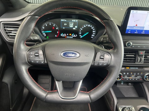 Ford Focus 1.5 EcoBlue ST Line Business AUTOMAAT|PANO|STOEL&STUURVERWARMIN|18 INCH-LM VELGEN|LEDER|ACC|CAMERA|APPLECARPLAY