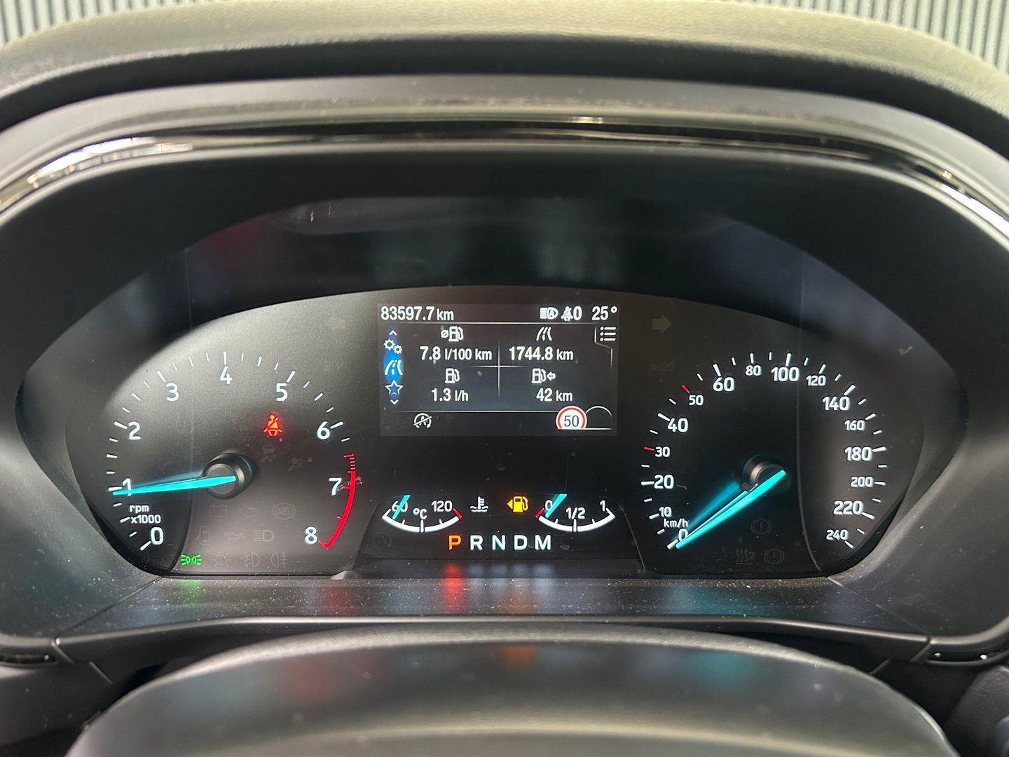 Ford Focus 1.5 EcoBlue ST Line Business AUTOMAAT|PANO|STOEL&STUURVERWARMIN|18 INCH-LM VELGEN|LEDER|ACC|CAMERA|APPLECARPLAY